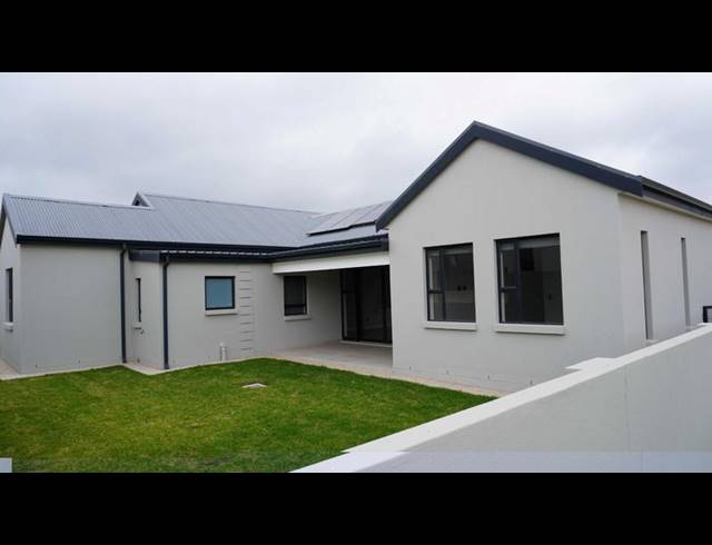 3 BEDROOM HOUSE FOR SALE IN KRAAIBOSCH PARK